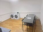Wohnung in Augsbug 8 Personen /Parkplatz/2 WC Bild 8