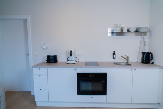 Hochwertig eingerichtet | 1 Zimmer | Free Parking u. WiFi Picture 4