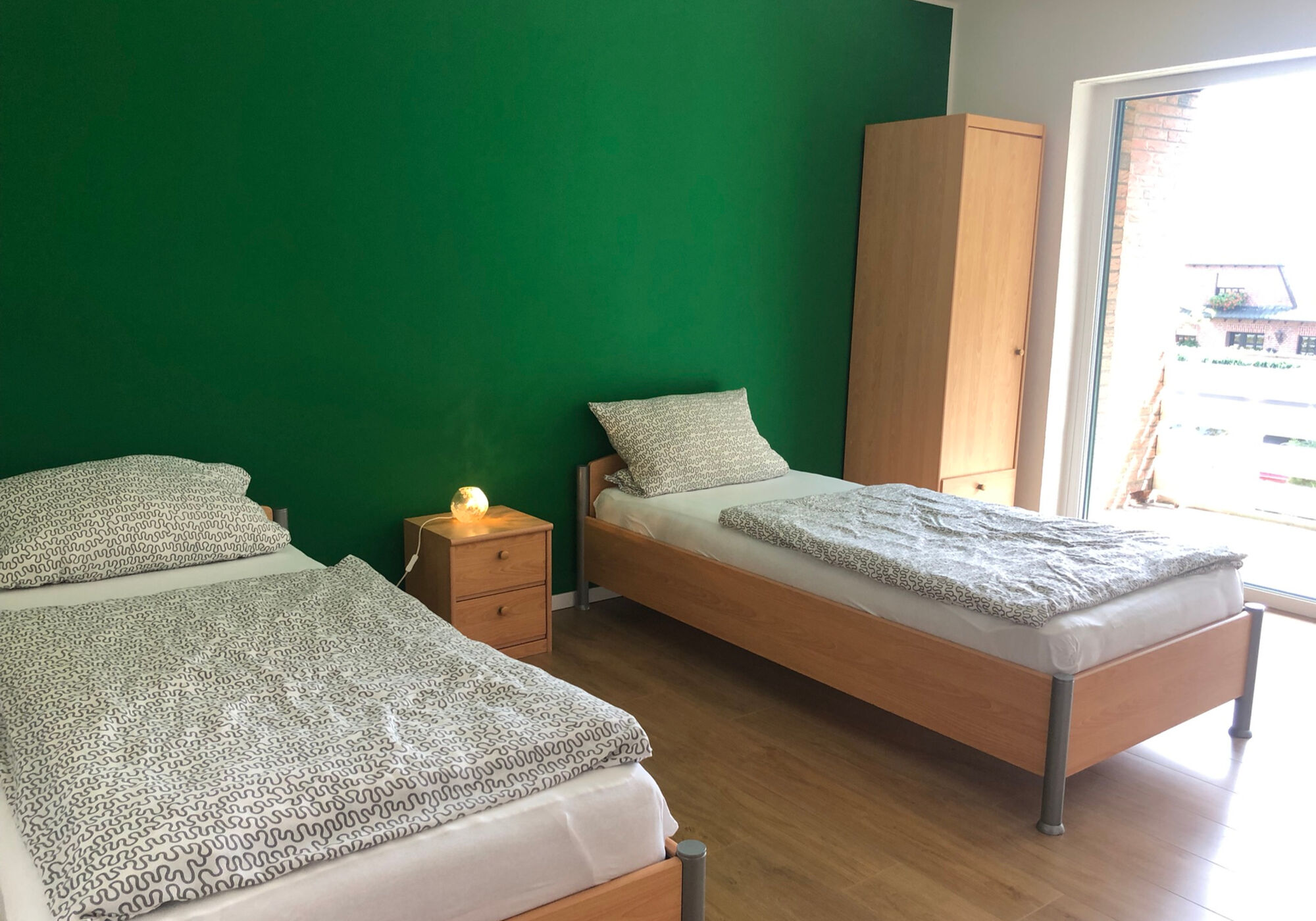 Doppelzimmer im 1. OG mit Ausgang zum Balkon