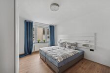 Frisch renoviert + modern eingerichtet 4 Zimmer Apartment Bild 16