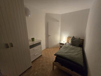 Karl-Adrian Bild 6