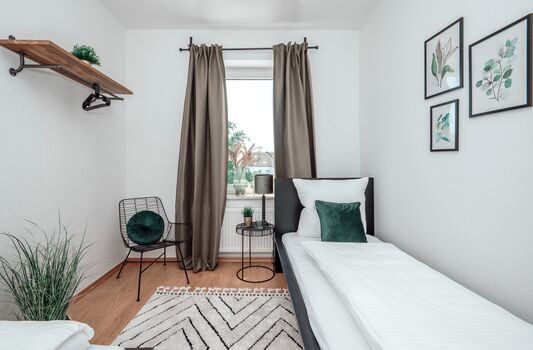 SpaceStays Monteursapartment krefeld Küche Wifi ! Zdjęcie 4