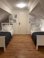 Maisonette-Wohnung für bis zu 6 Personen zentral und nahe See Bild 2