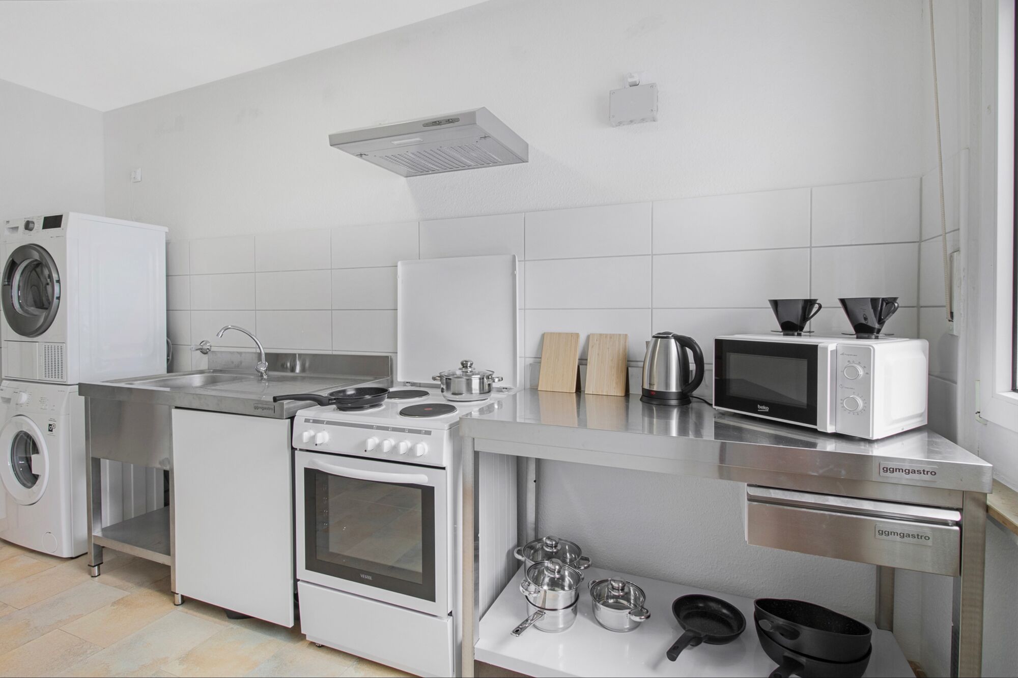 Voll Ausgestatte Küche