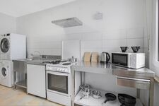 Voll Ausgestatte Küche