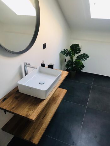 Monteurwohnung ALL IN – Ideal für bis zu 18 Personen Zdjęcie 3