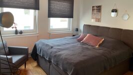 Wohnung mit 3 Schlafzimmer, vollausgestattete Küche, Bad Bild 2