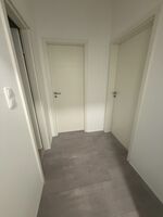 neu renovierte wohnungen / bei bedarf auch das ganzes haus mit garten Bild 8