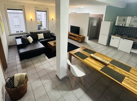 Stadtwohnung 90 qm - zentral mit 2 Schlafzimmern Bild 2