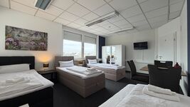 J&R Gästezimmer Kassel Bild 13