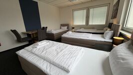 J&R Gästezimmer Kassel Bild 16