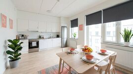 FL8 / TOMASZ-LIVING in HARRISLEE - Vollausgestattet Bild 1