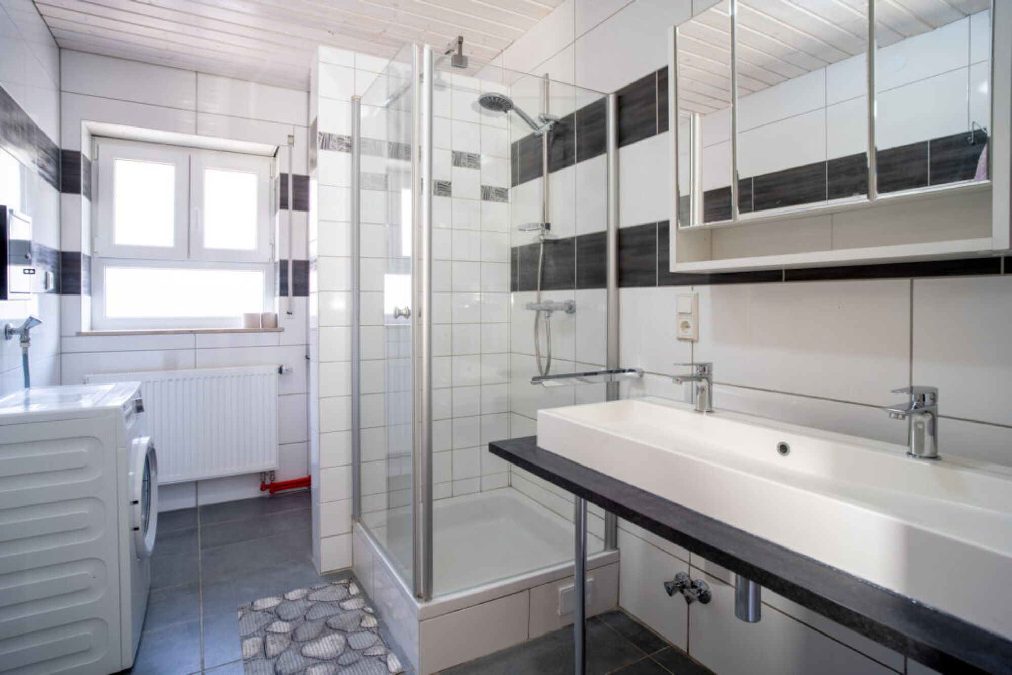 Wohnung Nr. 4, Bad