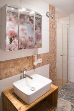 Wohnung 1, Bad