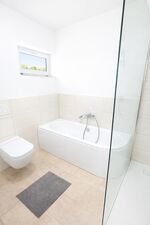 LETA Homes - Monteurzimmerwohnung - Einzigartige Lage Bild 3