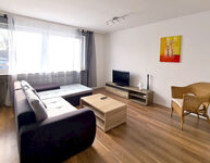 Optimus Rooms - Wohnz. + 2,5 Schlafz. + Balkon + A3, A4, A49 Bild 3