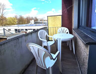 Optimus Rooms - Wohnz. + 2,5 Schlafz. + Balkon + A3, A4, A49 Bild 10