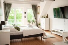 Moderne und frisch renovierte Wohnung Bild 2