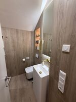 Exklusives Business Chalet mit großer Terrasse am Waldrand Bild 15