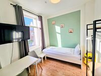 AMB Stays 2-Zimmerwohnung mit Parkplatz und Waschmaschine in Bremen. Bild 7