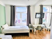 AMB Stays 2-Zimmerwohnung mit Parkplatz und Waschmaschine in Bremen. Bild 6