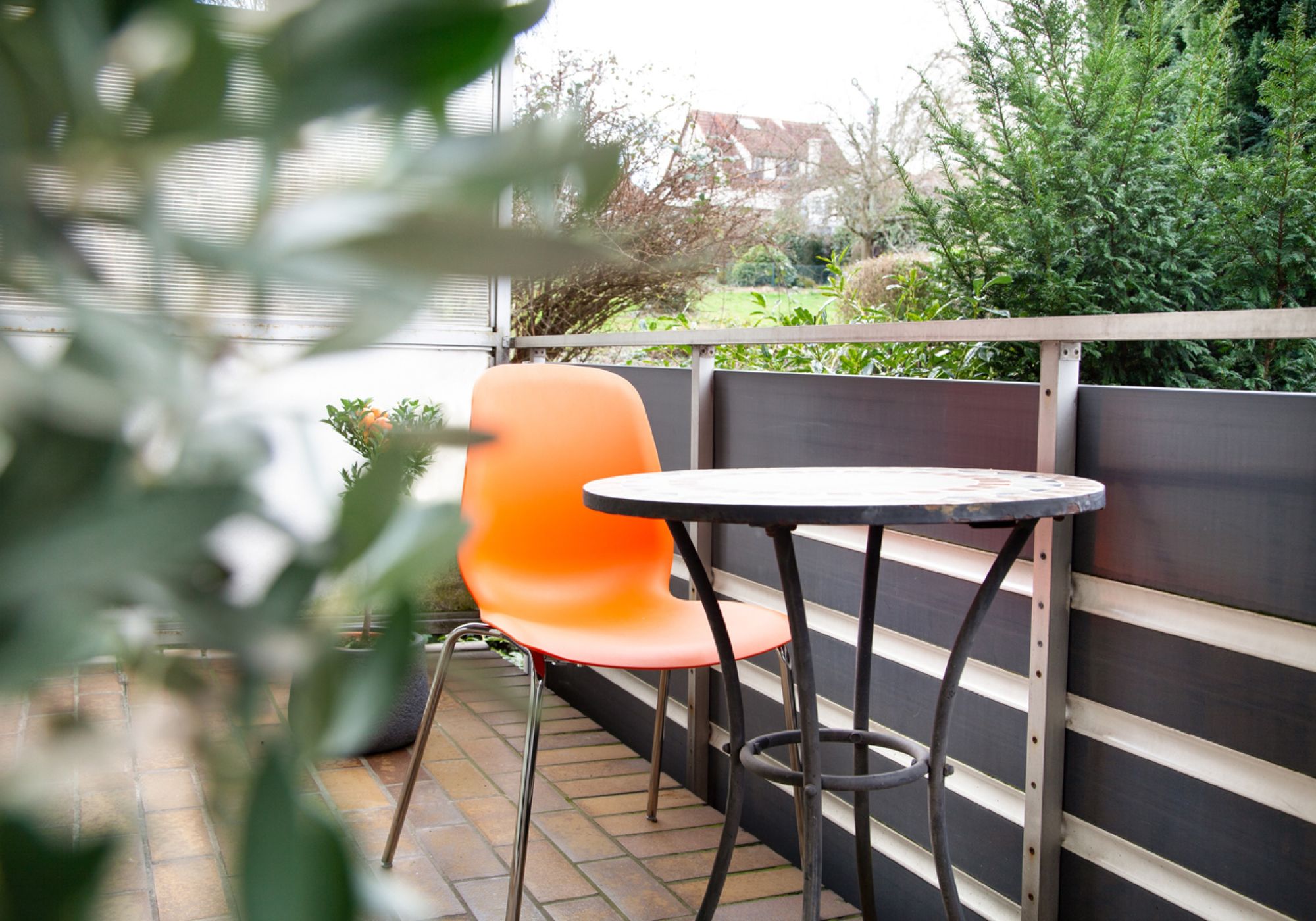 Alle Zimmer im 1. und 2. OG haben einen Balkon