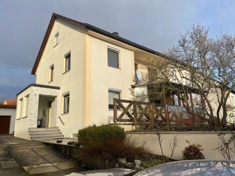 Sanierte gemütliche Wohnungen in Höchstadt A3/B470/A73