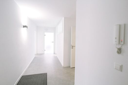 Große 5-Zimmer-Wohnung mit 2 Badezimmern