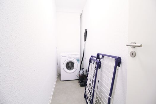 Große 5-Zimmer-Wohnung mit 2 Badezimmern Picture 2