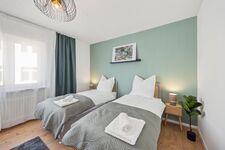 DDHomes_Monteurunterkunft - 6 Personen,2 Bäder,Balkon-80qm Bild 2