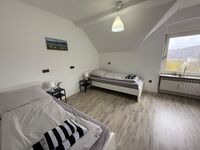 kleines Schlafzimmer - Bild 3