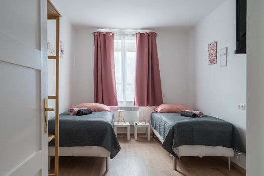 revLIVING Montageluxus Apartments Waidhofen an der Thaya Bild 1