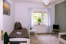 Modernes Monteurhaus nahe BER – Top Ausstattung, WLAN & Reinigung inkl. Bild 4