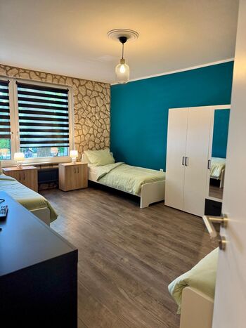 #1 MoWo / Monteurunterkünfte in Duisburg