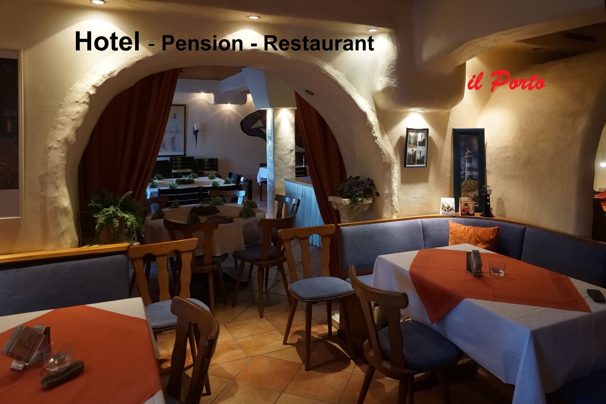 HOTEL - Pension - Restaurant il Porto