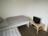 Schlafzimmer mit TV