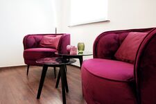 Schönes Apartment zentral gelegen ideal für Messe | Montage Bild 6