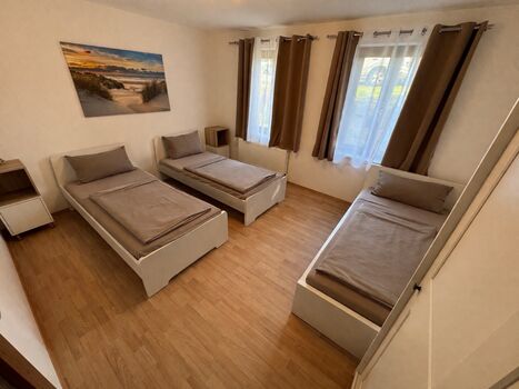 Urban Stay Schwerin - Souterrain Apartment mit Top Anbindung