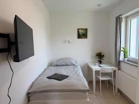 Freundliche Monteurwohnungen in Frankfurt / Dietzenbach Bild 2