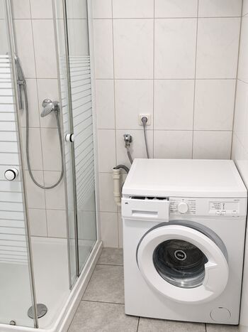 Hometime24 in Krefeld – Frisch renoviert Bild 5