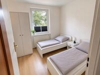 FL4 / TOMASZ-LIVING in FLENSBURG - Einzelbetten + WiFi Bild 1