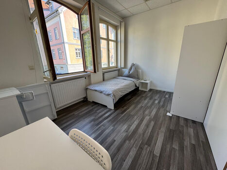 geräumige Monteurzimmer-Wohnung nähe ULM mit ruhiger Lage Bild 1