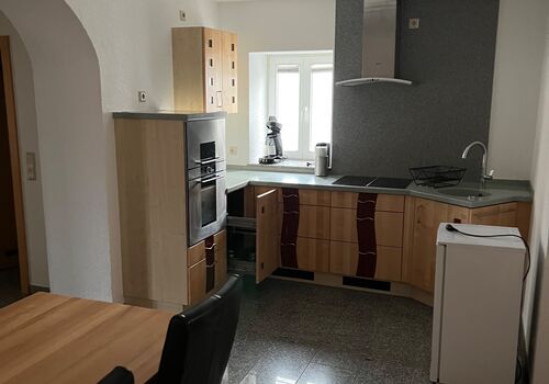 Wohnung mit kompletter Ausstattung und 2 Schlafzimmer Zdjęcie 2