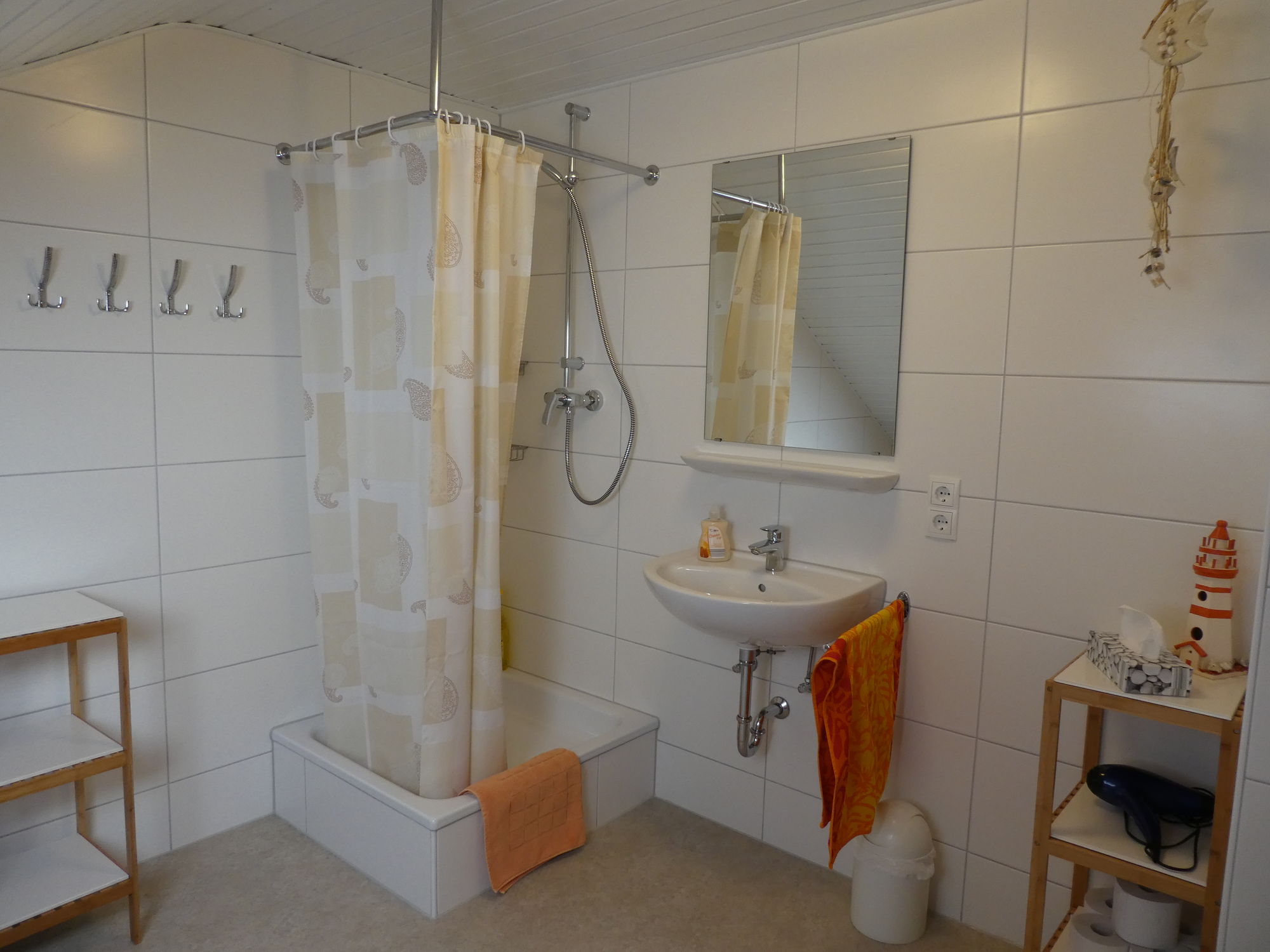 Badezimmer Wohnung "Flora"