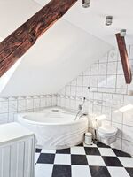 400qm - 7min zum Bahnhof - 30min nach Ingolstadt/Augsburg Bild 2