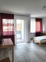 Hometime24 in Krefeld – Parkplatz inklusive Bild 7