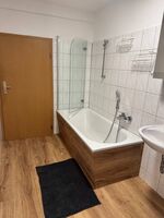 Stilvolle, hochwertig ausgestattete Wohnung Bild 7