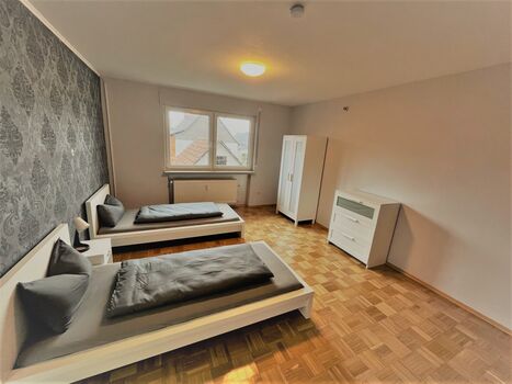 1 x Wohnung 75qm, 5 Betten, Küche, Badezimmer,