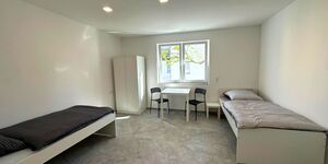 Zimmer mit Fernseher