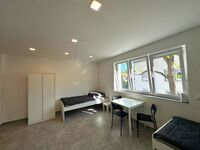 Zimmer mit Fernseher